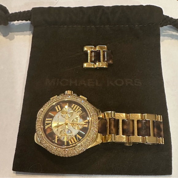 Michael Kors watch - Picture 2 of 2